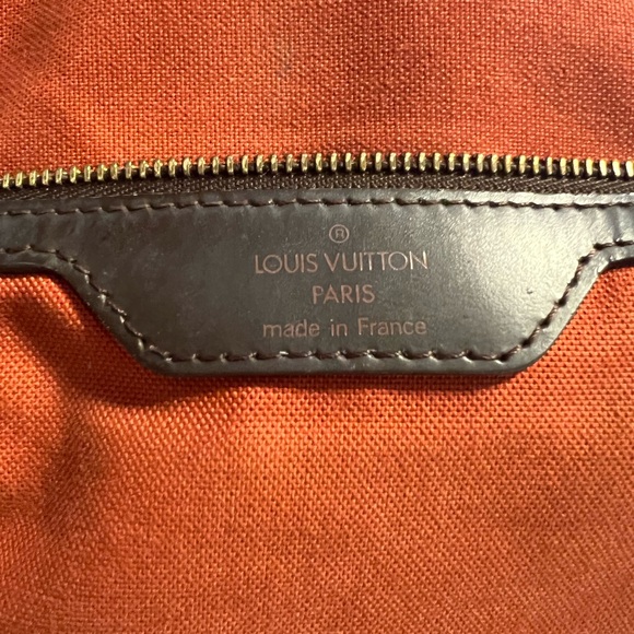 Louis Vuitton Damier Ebene Chelsea Tote - Picture 6 of 17